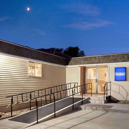 Travelodge By Wyndham Edgemont Extérieur photo