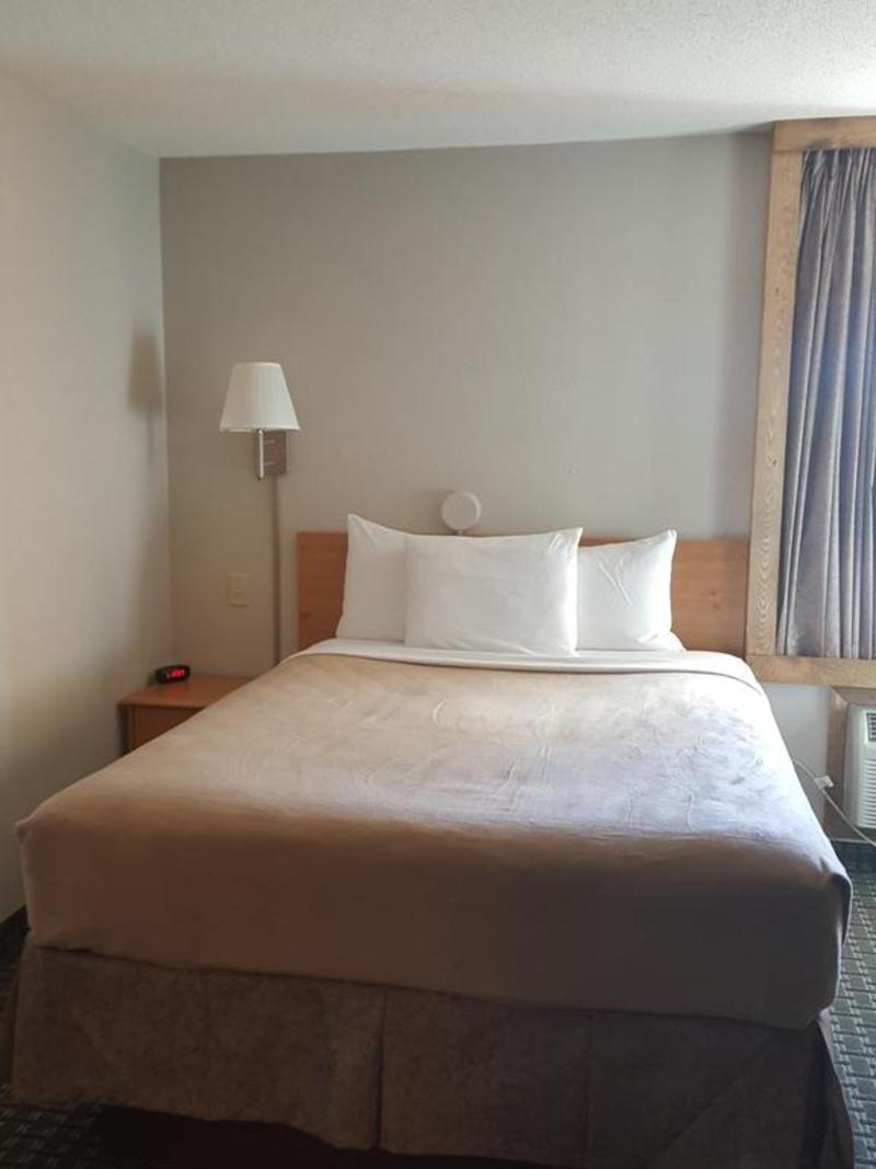 Travelodge By Wyndham Edgemont Extérieur photo